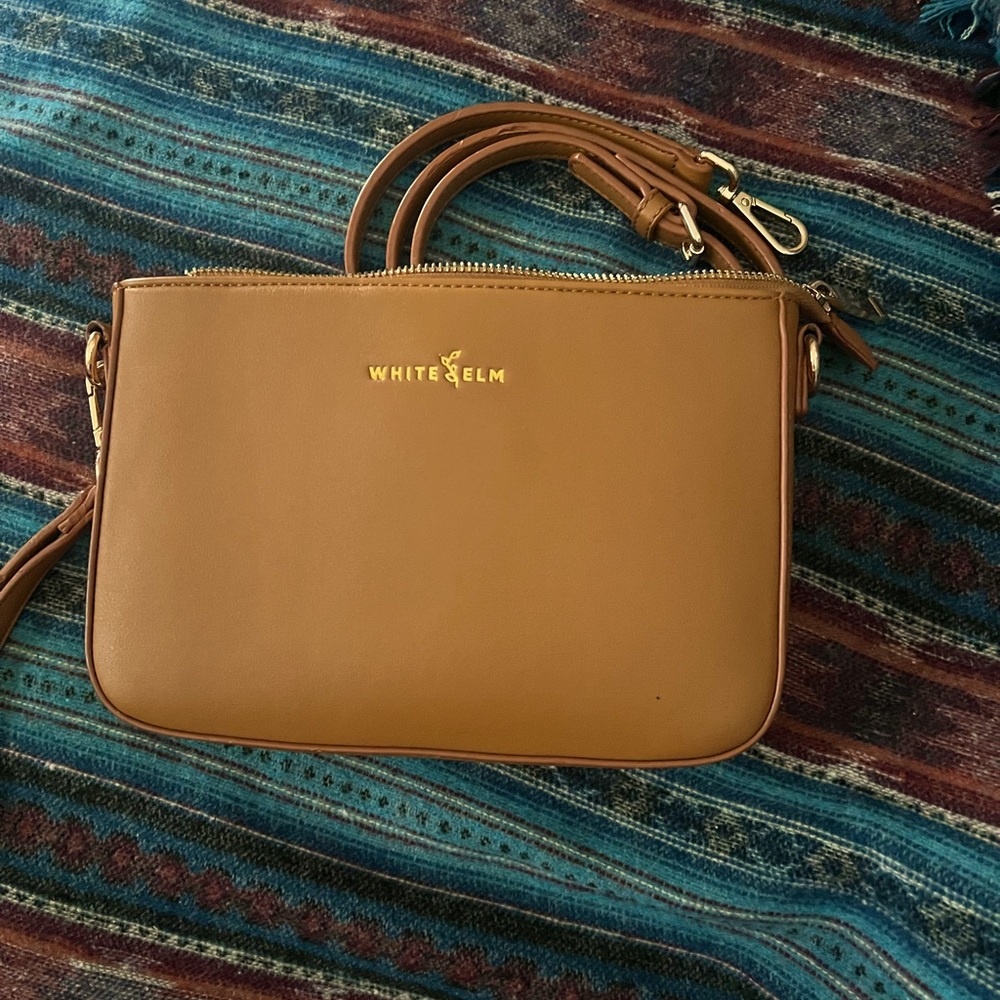 White Elm Ara Crossbody in Almond